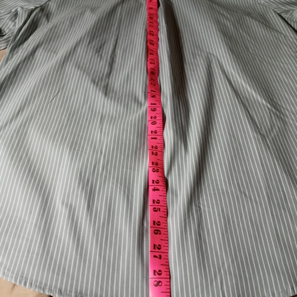 Apt 9 Button Down Top - Picture 4 of 10